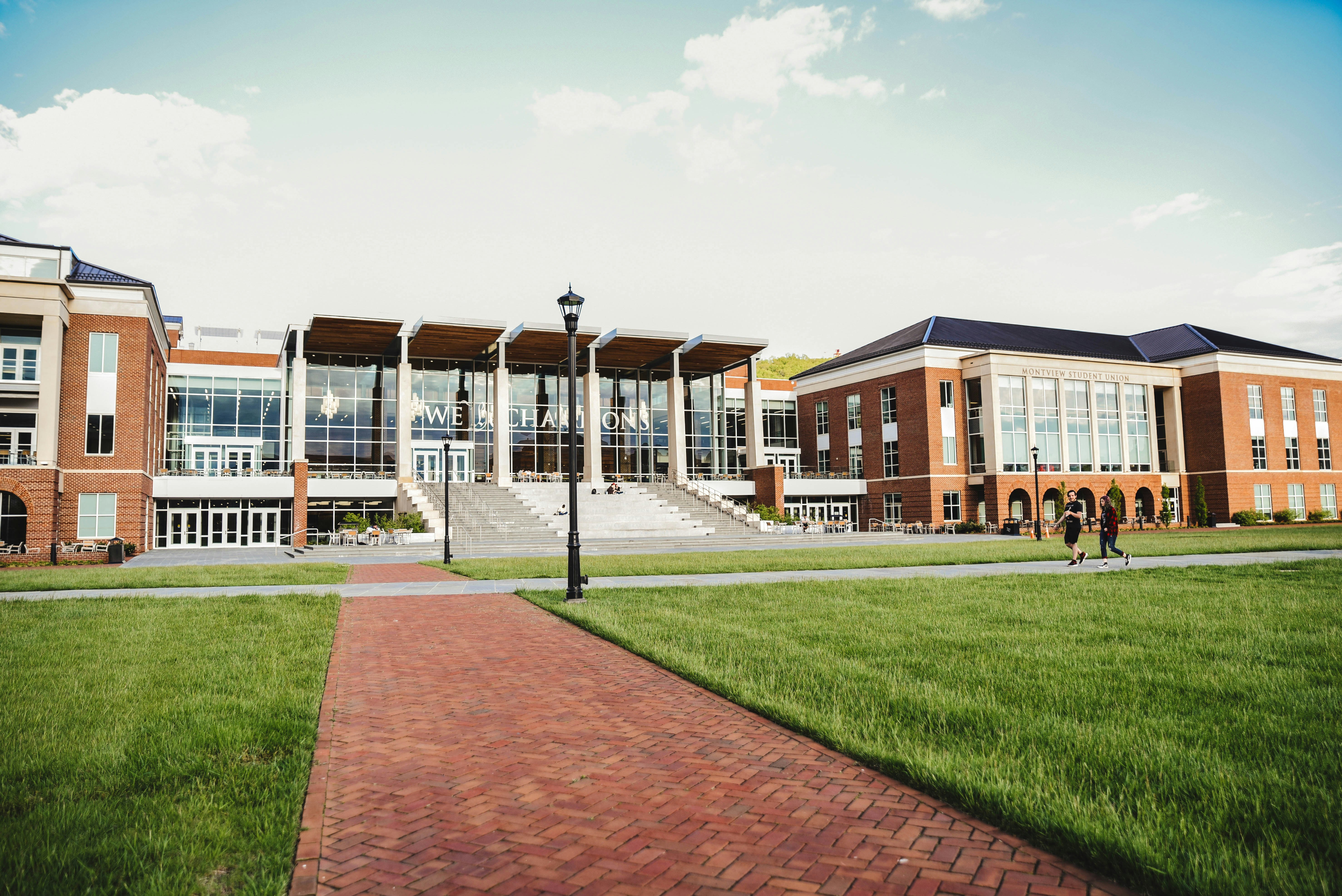 Weinacker's Montessori School - Lake Forest gallery image